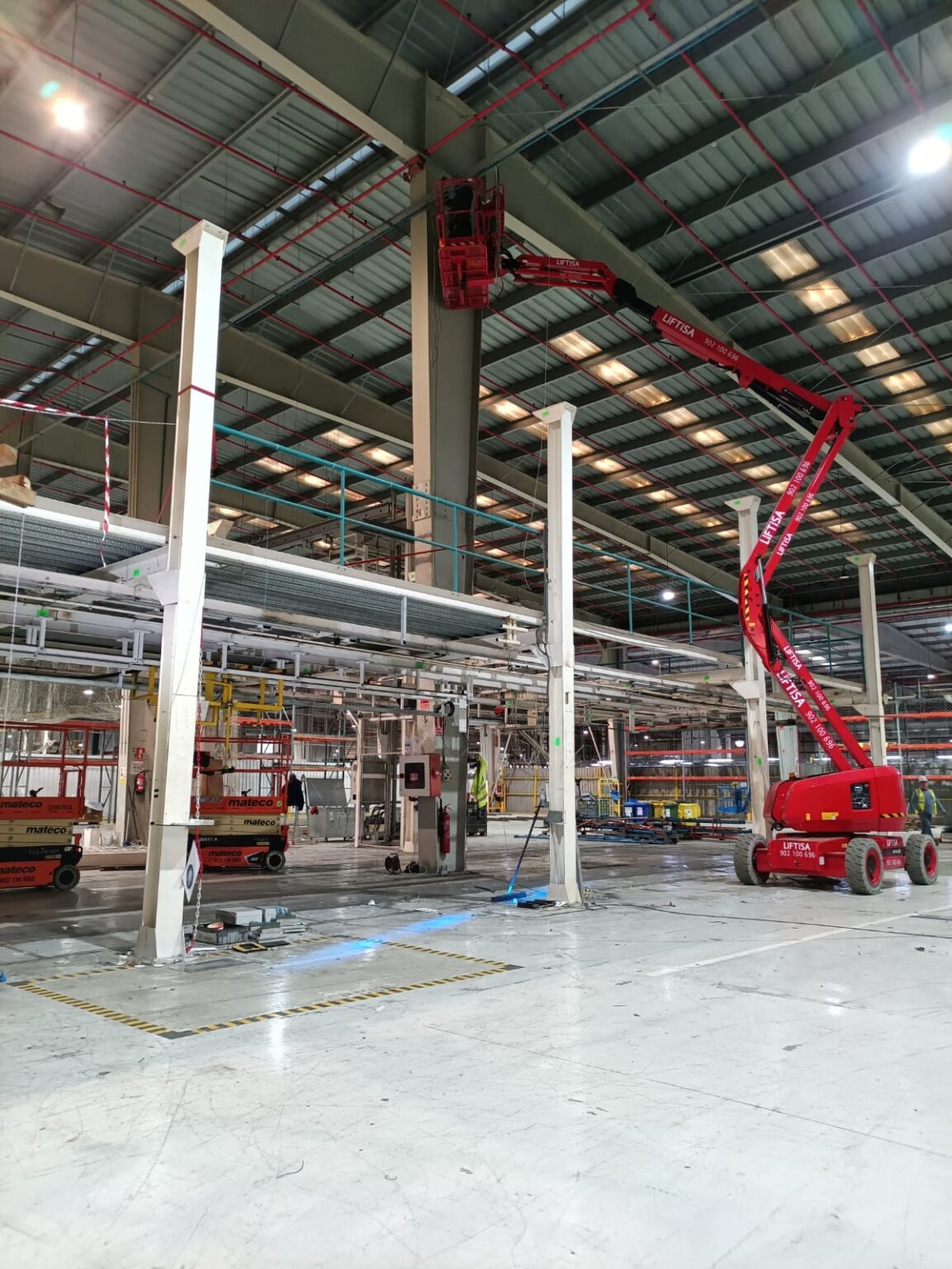 Instalaciones de iluminación LED industrial y ahorro energético en Valencia