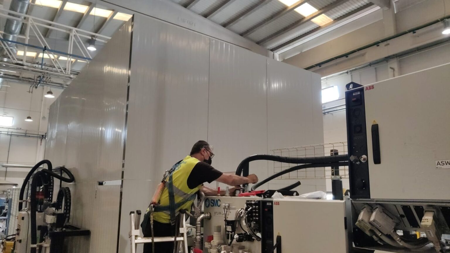 Servicio técnico de electricidad industrial para fábricas en la provincia de Valencia